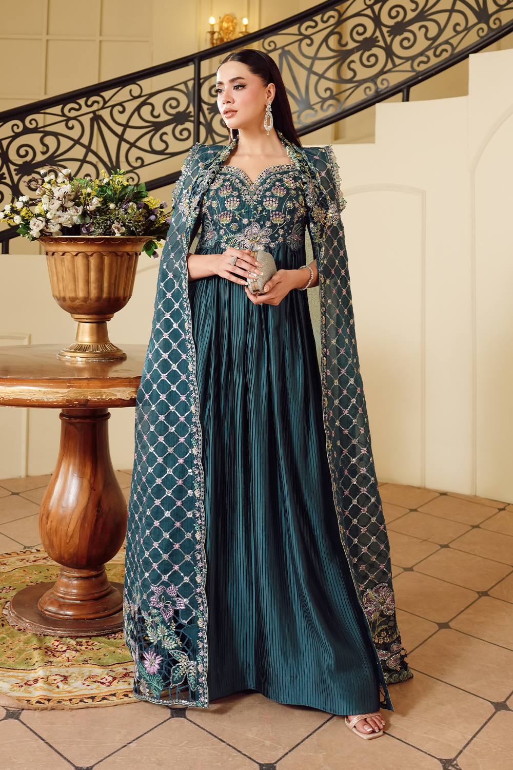 Royal Élan [FOZ-509]