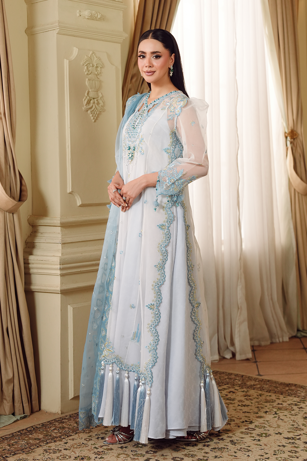 Icy Noor [FOZ-501]