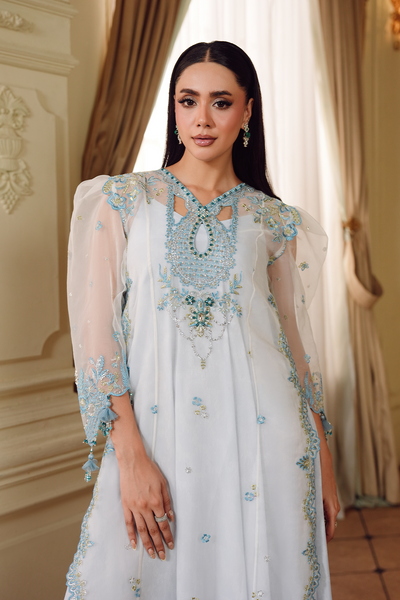 Icy Noor [FOZ-501]