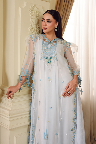 Icy Noor [FOZ-501]