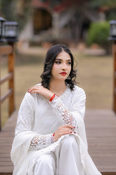 White Empress FZ- D 304